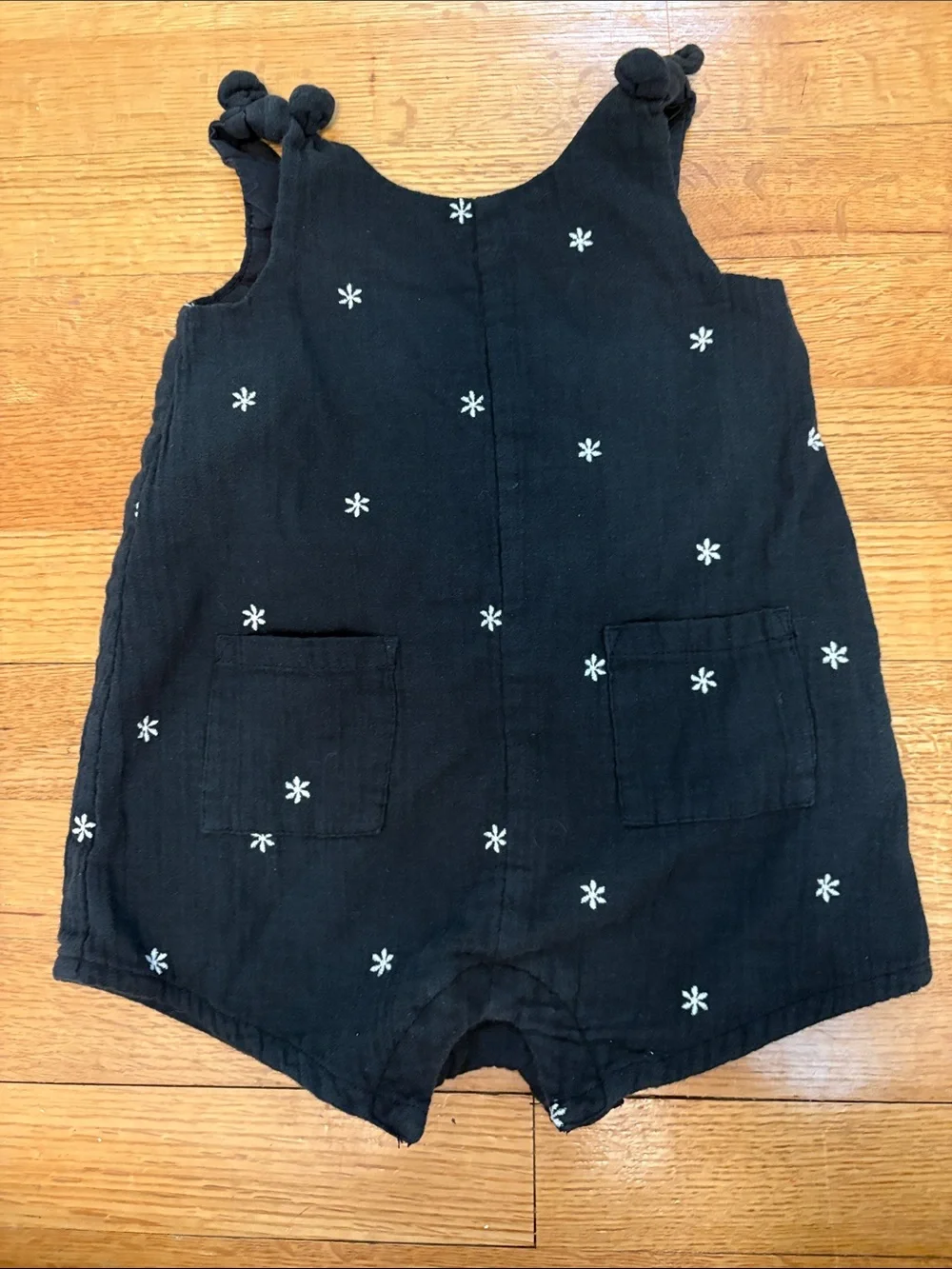 12-18 months GAP 2-Pack Casual Romper Set — Black Embroidered & Gray Gingham